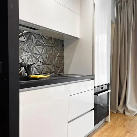 City Vista Apartment *
